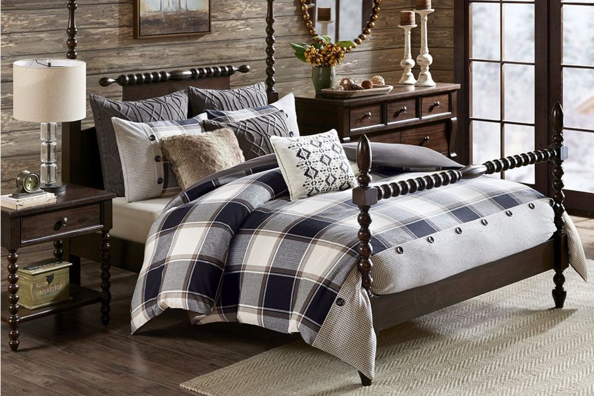 8Piece Queen Cabin Comforter Set at GardnerWhite