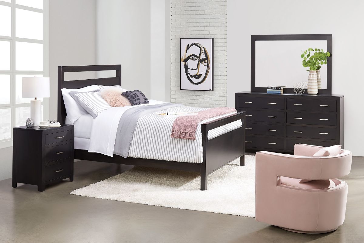 Dara 5Piece King Bedroom Set by Daniel's Amish at GardnerWhite